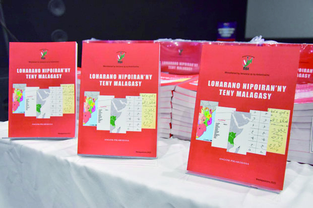 Littérature - Le livre « Loharano nipoiran’ny teny malagasy » sort de sa tanière
