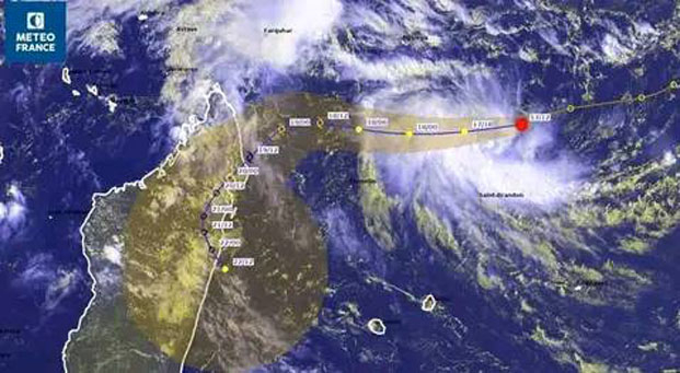 Cyclone Cheneso - Des vents destructeurs attendus dans la région du point d’impact