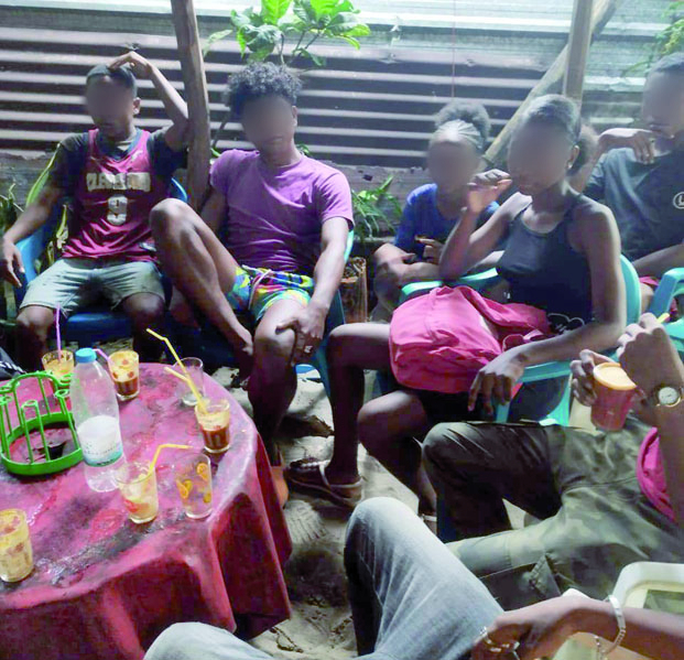 Délinquance juvénile à Toamasina - 60 jeunes et le propriétaire d’un bar arrêtés