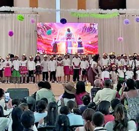 Pluie à Antananarivo - Noël garde son ambiance festive 