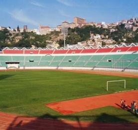 Pelouse du stade Barea - Naturelle, hybride ou synthétique ?