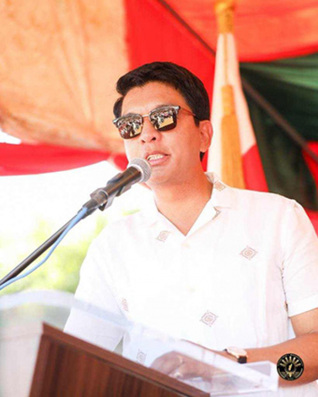 Projet Base Toliara - Le Président Rajoelina engage le dialogue à Ankilimalinike