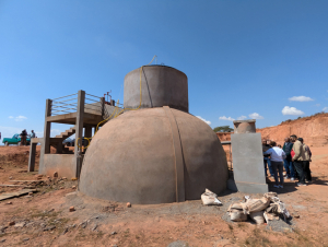 Le biodigesteur au sein de l’usine à Alakamisy-Fenoarivo