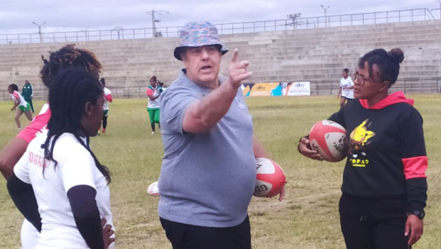 Coupe du monde WXV 3 Stephan Nel prête main-forte aux Ladies Makis - La Coupe du monde WXV3, qui se tiendra au Sevens S