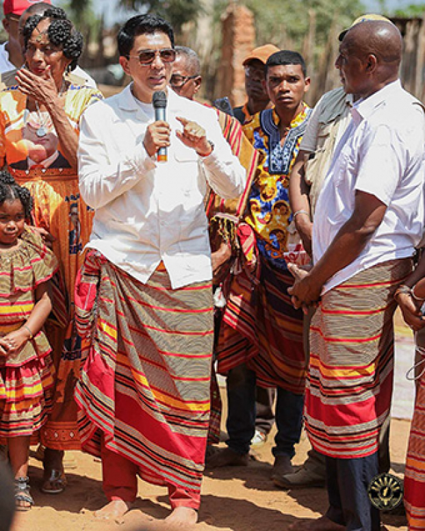 Le « Kabeso » de l’Ampanjaka Toera restitué à sa famille - Promesse tenue pour le Président Rajoelina