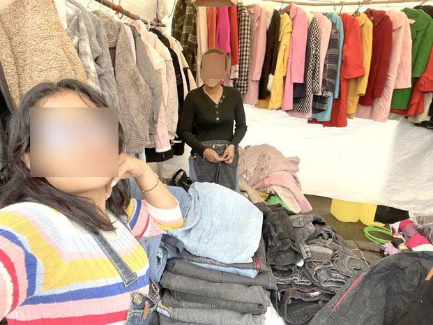 Les magasins ou box proposant des vêtements chauds pour femmes, neufs ou de friperie, sont pris d’assaut depuis quelques jours 