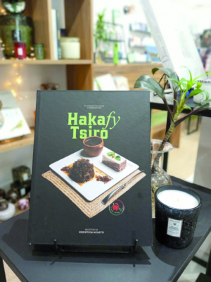 « Haka Fy Tsiro » - Le livre de Henintsoa Moretti remporte un prix international