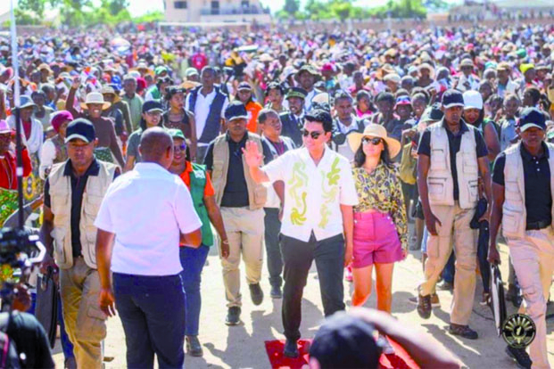Andry Rajoelina à Amboasary-Atsimo - « Le vent du changement souffle sur le Sud du pays »
