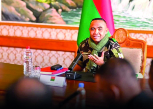 Refondation -&nbsp;Le chef de l&rsquo;&Eacute;tat reconna&icirc;t une guerre intestine