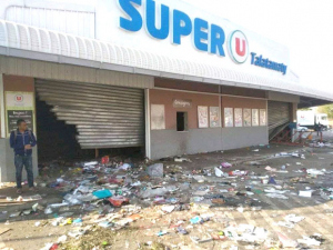 Destruction des magasins - Des stocks perdus