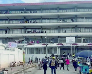 Manifestations - Les centres hospitaliers victimes de dommages collatéraux 