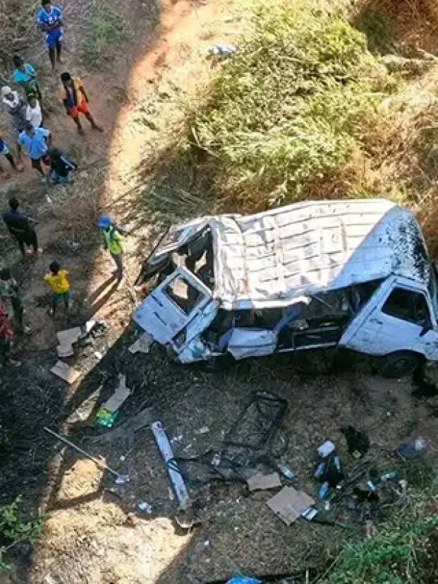 Le nombre de victimes et l’état du véhicule témoignent de la violence du choc