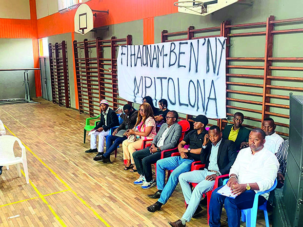 L&rsquo;&eacute;tiquette Gen-Z devient outil de r&eacute;cup&eacute;ration politique