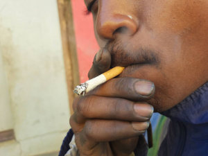 Toxicomanie - Le tabac tue 8.300 Malagasy par an !