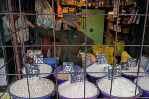 Depuis deux ans, l’inflation ne cesse de grimper, tirée en partie par la hausse du prix du riz