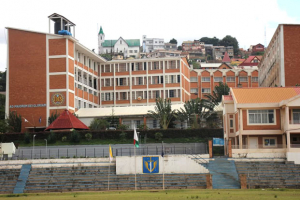 Suspension des cours - Des établissements prennent l’initiative !