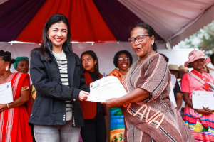 Autonomisation des femmes - Mialy Rajoelina encourage l’agriculture écologique