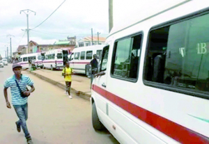 Taxi-be à Antananarivo - Feu vert pour un transport de nuit