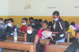 Baccalauréat au Lycée moderne Ampefiloha - Une vingtaine de candidats ont abandonné les épreuves