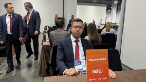 Selçuk Mert, conseiller commercial de l’ambassade de Türkiye à Madagascar lors du forum à Istanbul