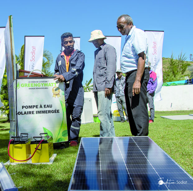Analavory-Sarobaratra Ifanja - La Fondation Sodiat sensibilise aux énergies renouvelables