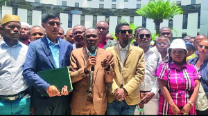 Education - Reprise des cours dans les établissements publics si...