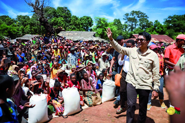Président Rajoelina aux côtés des sinistrés d’Ankaboka et de Marovoay - « Nous allons nous entraider »
