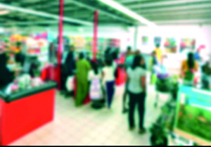 Provisions - Les grandes surfaces et épiceries prises d’assaut !