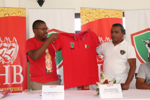 Mondial de pétanque - La sélection nationale équipée par Star Madagascar