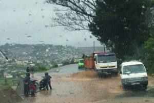 Pluie diluvienne à Tanà - Une fillette décédée, deux personnes portées disparues