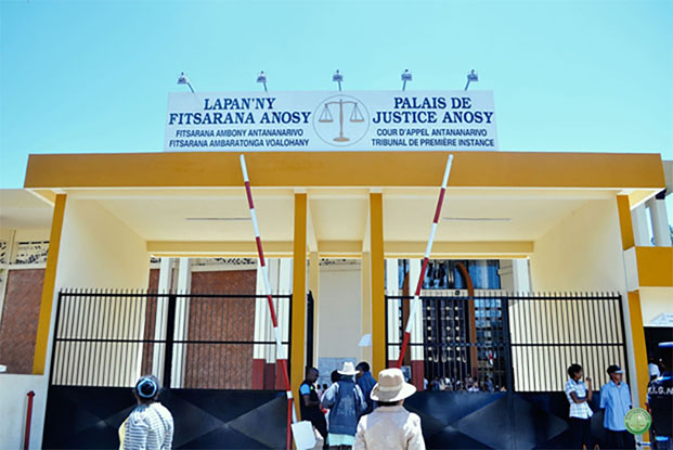 Empoisonnement lors d’un anniversaire - La femme d’un Barea en prison ! 