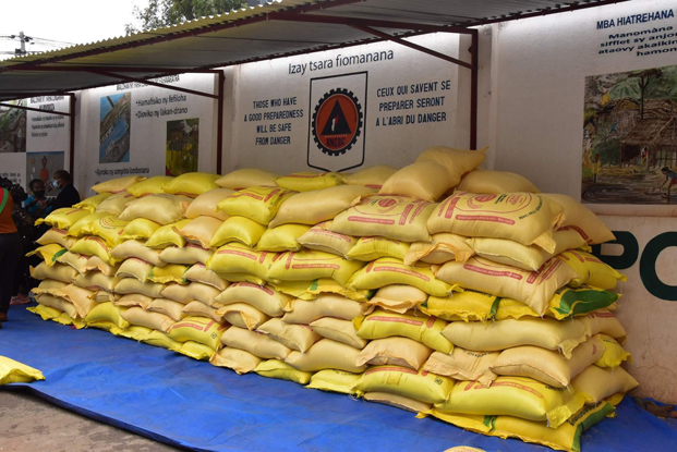 Mobilisation face au Kere dans le Sud - Les députés offrent 8,5 tonnes de riz