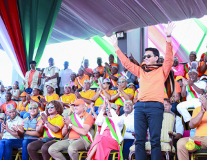 Déplacement présidentiel à Ambositra - Une marée Orange derrière Andry Rajoelina