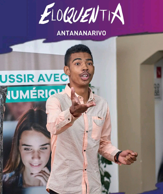  Rakitra Andrianasoloniaina, le représentant de Madagascar au concours Eloquentia France