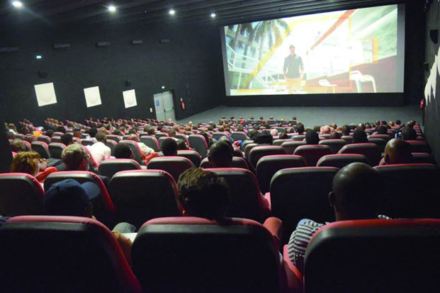 Canal Olympia Iarivo - Une salle de cinéma ferme ses portes 