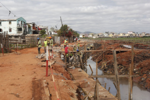 Les travaux de curage du canal C3 doivent être accompagnés d’une stratégie de gestion des déchets solides...