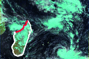 Océan Indien - 3 systèmes dépressionnaires en évolution 