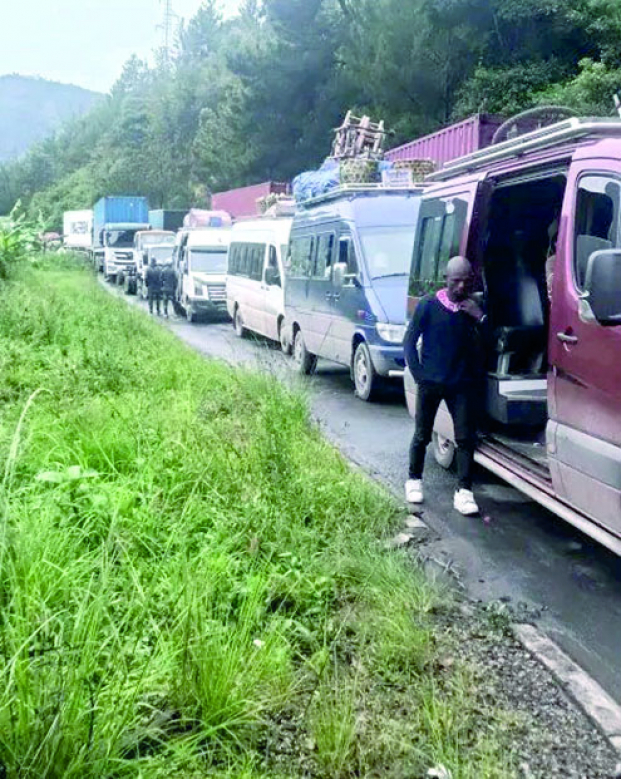 Circulation sur la RN2 -&nbsp;Les embouteillages &agrave; leur summum, les usagers &agrave; bout de souffle