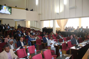 Politique général de l’Etat - Le volet économique se concentre sur l’urgence de la relance croissance