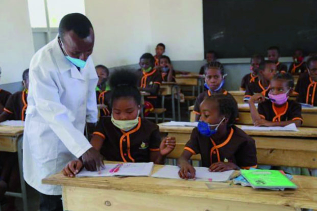 Abandon scolaire à Amoron&#039;i Mania - L&#039;hygiène menstruelle, source d&#039;absentéisme !