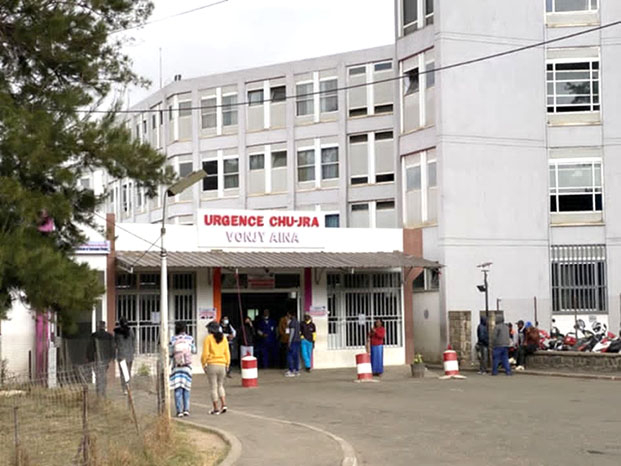 Empoisonnement à Ambohimalaza - Jessica et Fitahiana luttent pour une guérison totale 