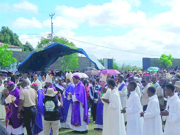 Dioc&egrave;se de Fianarantsoa -&nbsp;Installation canonique de l'archev&ecirc;que coadjuteur&nbsp;
