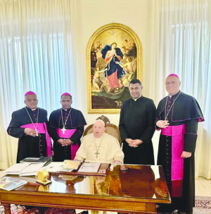 Eglise catholique - Des évêques malagasy reçus par le Pape François